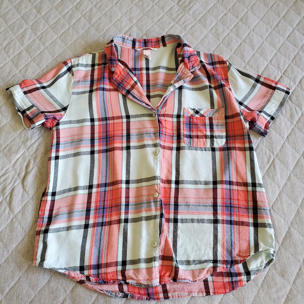 ⭐4/$20 Victoria's Secret Sleep‎ top
